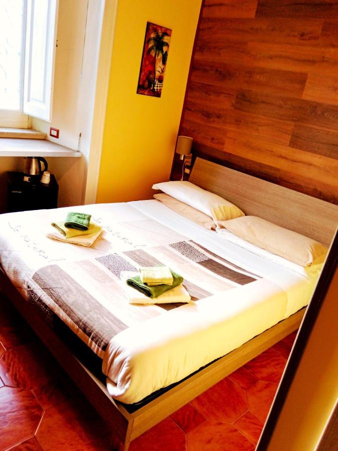 Bed and Breakfast Non Ci Resta Che Napoli Exterior foto