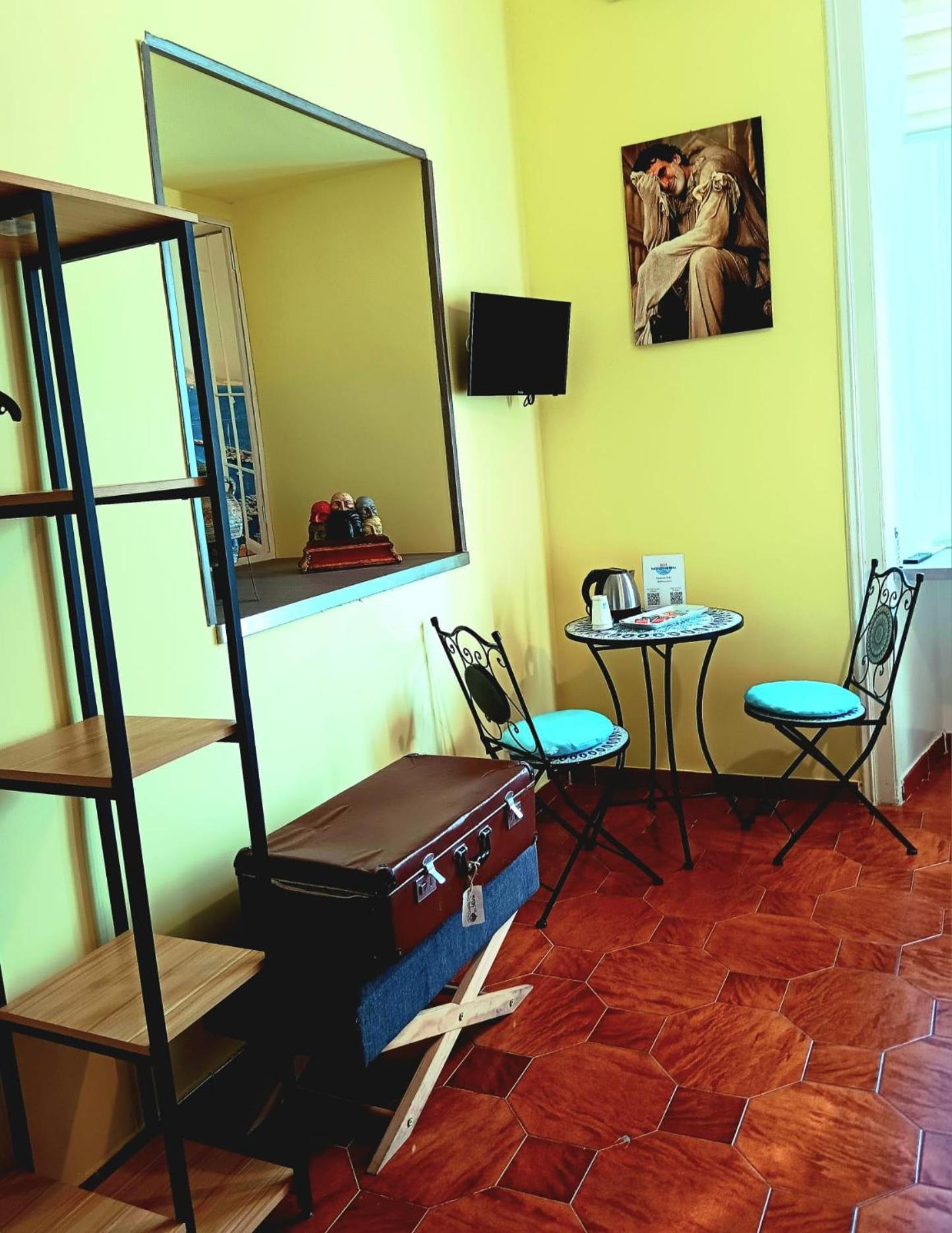 Bed and Breakfast Non Ci Resta Che Napoli Exterior foto