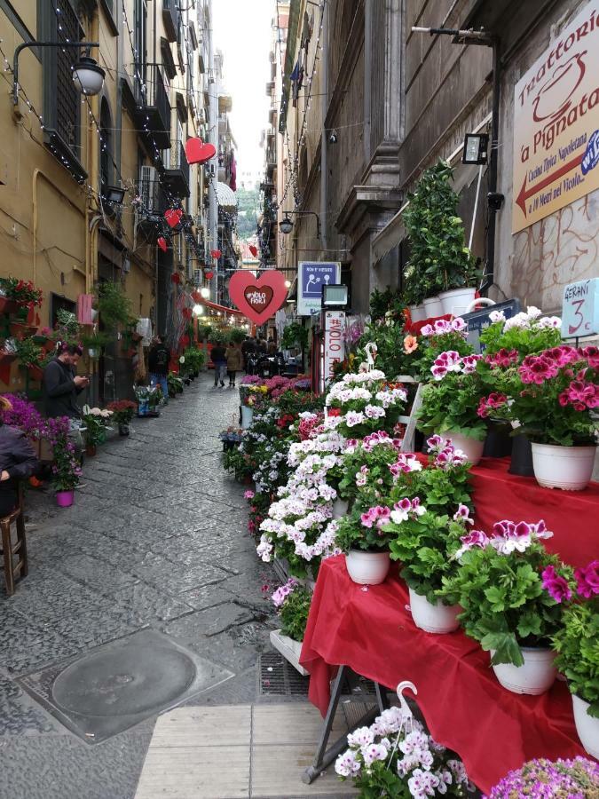 Bed and Breakfast Non Ci Resta Che Napoli Exterior foto